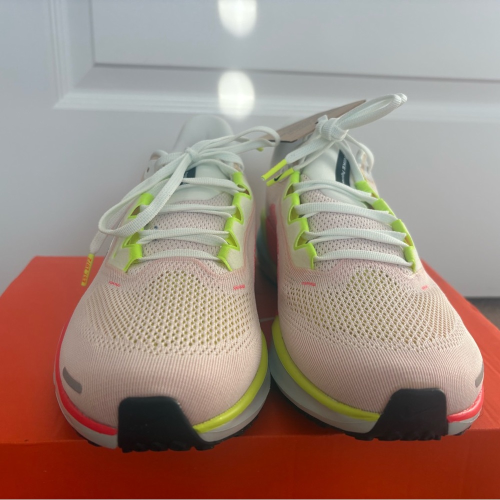 Nike Women's Athletic Shoes - White and Neon